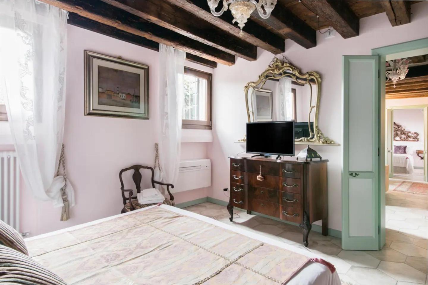 Corte Dell' Angelo, Una Casa Romantica Vicino La Biennale Venice Luaran gambar